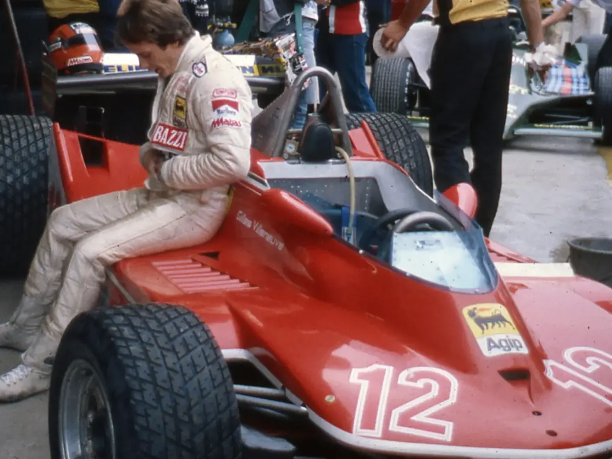 Gilles Villeneuve i ett licensierat motorsportfoto.