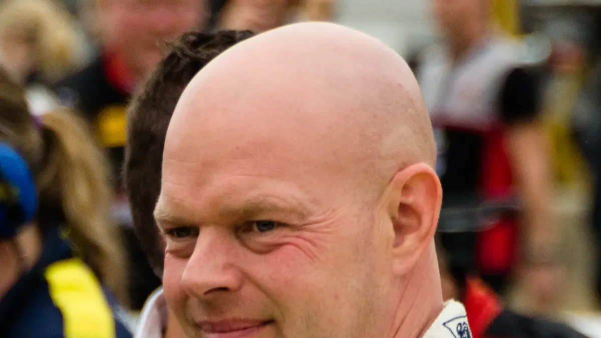 Jan Magnussen i ett licensierat motorsportfoto.