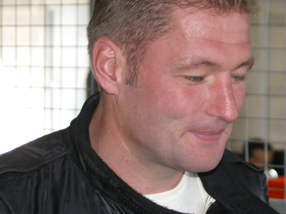 Jos Verstappen i ett licensierat motorsportfoto.