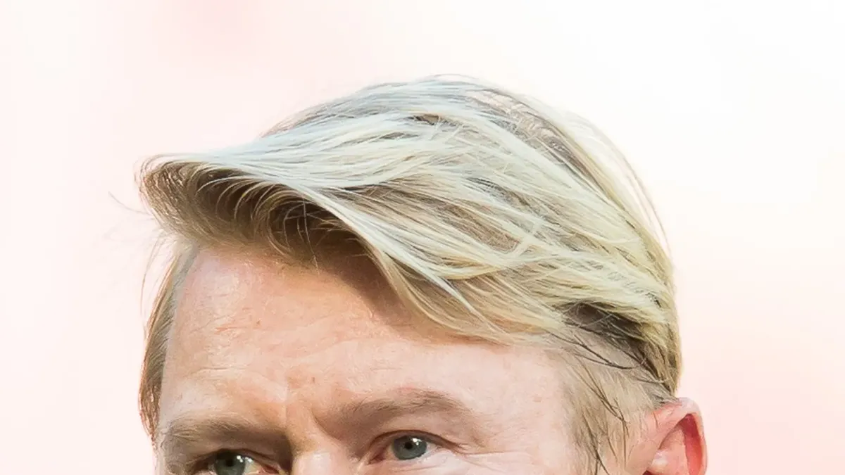 Mika Häkkinen i ett licensierat motorsportfoto.