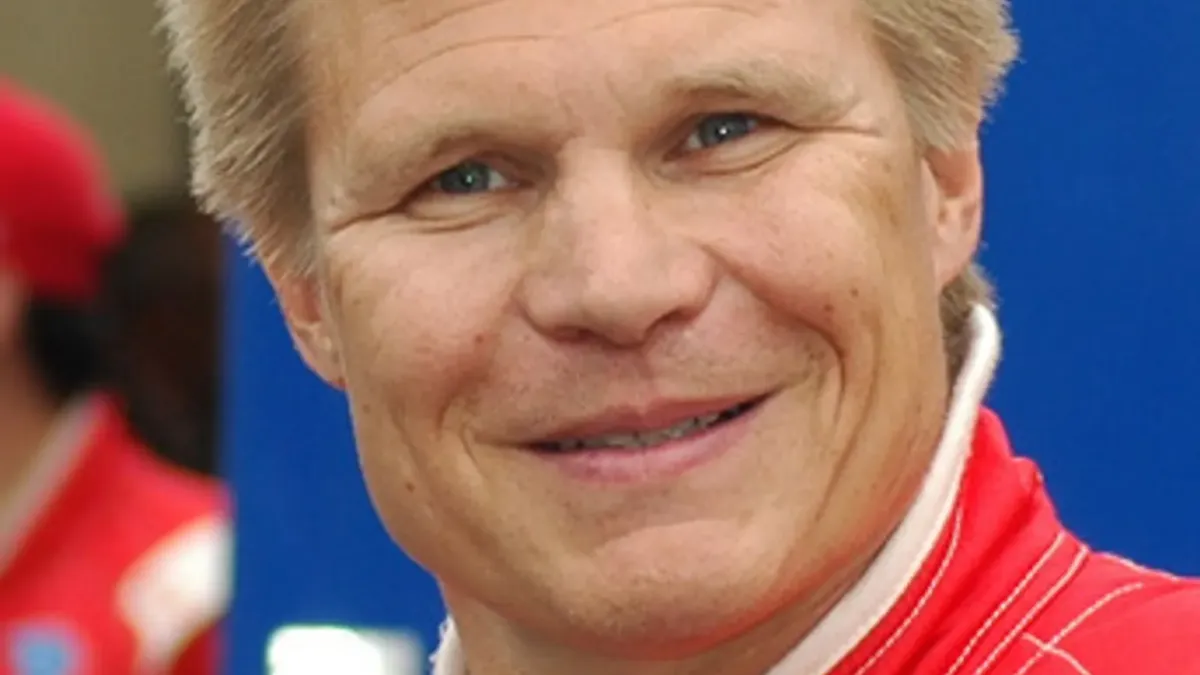 Mika Salo i ett licensierat motorsportfoto.