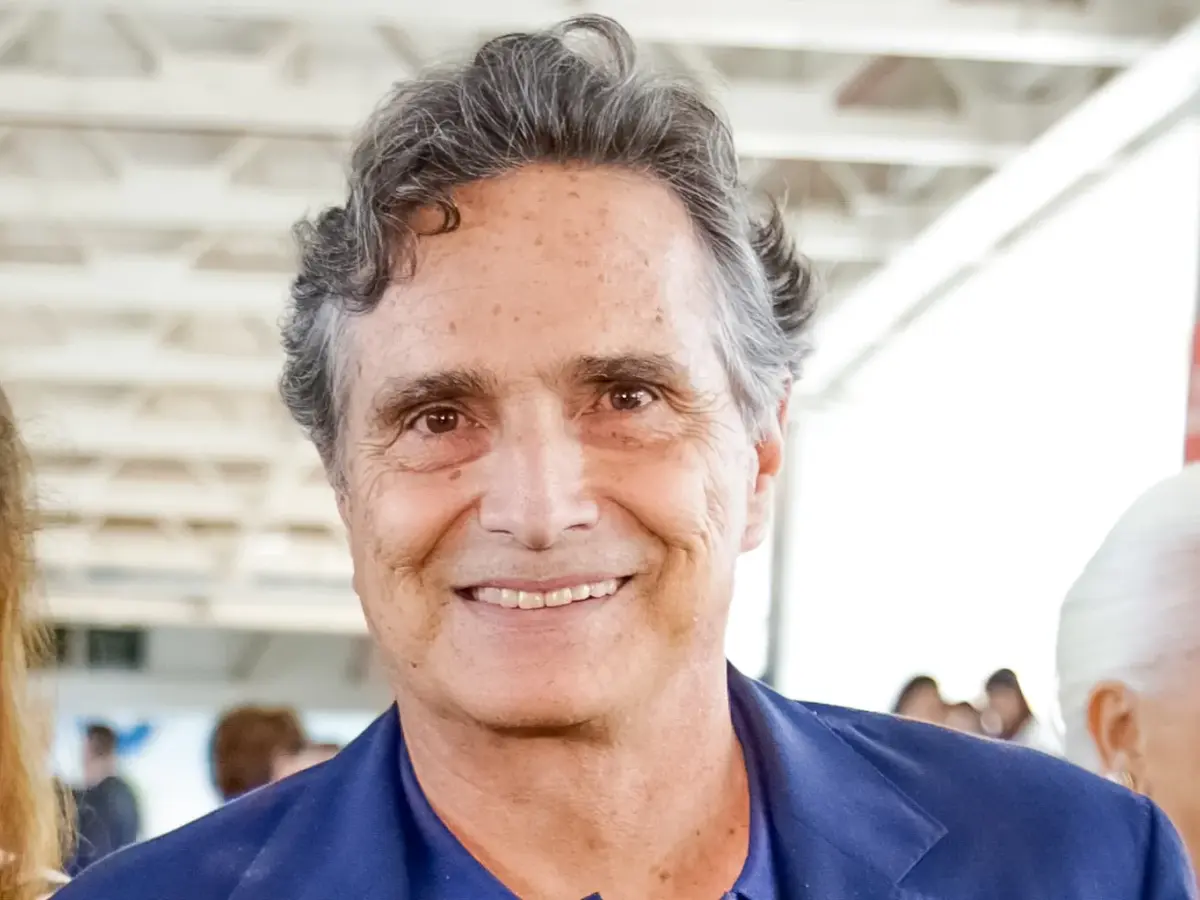 Nelson Piquet i ett licensierat motorsportfoto.