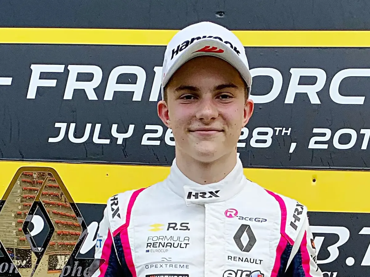 Oscar Piastri i ett licensierat motorsportfoto.